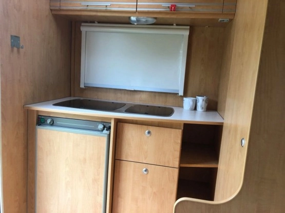                         Caravelair Emaraude 400 - 2009 rok - zdjęcie 5
                        