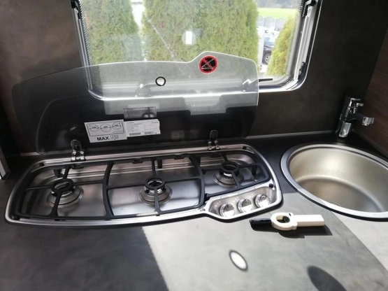                         Przyczepa kempingowa Knaus Sport Silver Edition - zdjęcie 10
                        