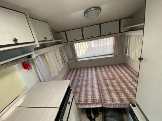                         Przyczepa kempingowa KNAUS SUDWIND 330 - zdjęcie 3
                        