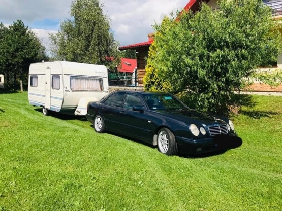                         Przyczepa Knaus Comfort 415 - zdjęcie 7
                        