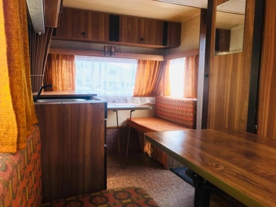                         Przyczepa Knaus Comfort 415 - zdjęcie 8
                        