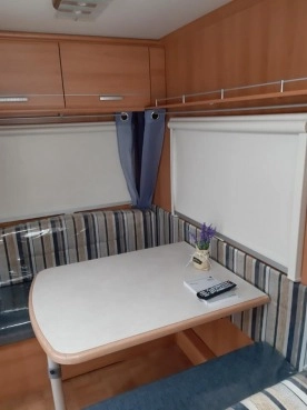                         Przyczepa kempingowa CARAVELAIR - zdjęcie 8
                        