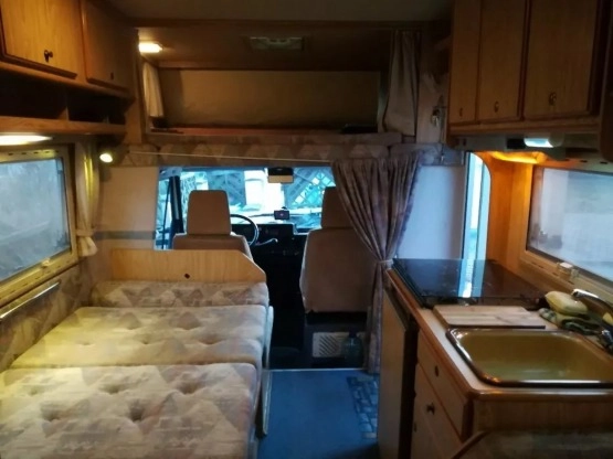                         Fiat Ducato kamper EuraMobil 1992 - zdjęcie 11
                        