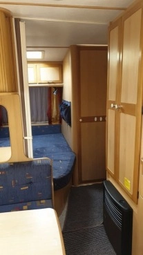                         Przyczepa kempingowa TEC 530 Travel King, 2003 r. - zdjęcie 20
                        