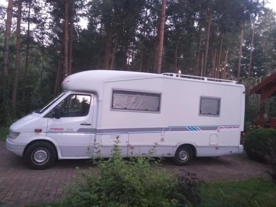                         KAMPER MERCEDES SPRINTER Z ZABUDOWĄ AUTOSTAR 1999 ROK PÓŁINTEGRA. STAN TECH. IDEALNY - zdjęcie 8
                        