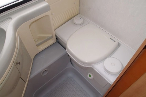                         Fendt Joker 470 z 1999 - zdjęcie 17
                        