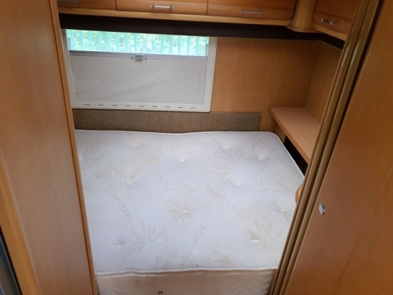                         Compass Rallye 4,5 osób Fajny rozkład przedsionek/namiot Duża łazienka Zarejestrowana - zdjęcie 9
                        