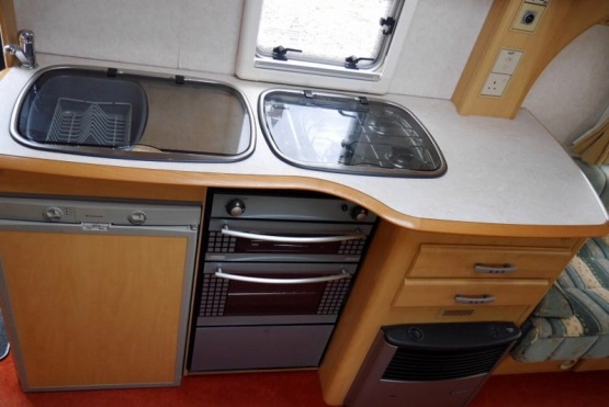                         Senator Arizona 4 5 osób! Idealna Duży przedsionek/namiot Duża łazienka! - zdjęcie 18
                        