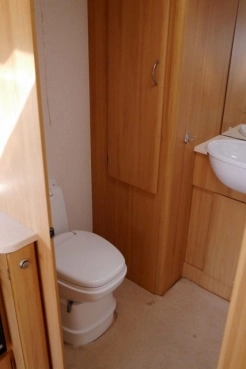                         Avondale Dart 2 3 osobowa Przepiękna! przedsionek/namiot Zarejestrowana - zdjęcie 11
                        