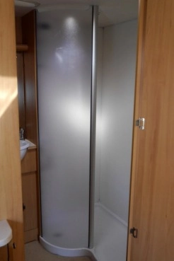                         Avondale Dart 2 3 osobowa Przepiękna! przedsionek/namiot Zarejestrowana - zdjęcie 14
                        