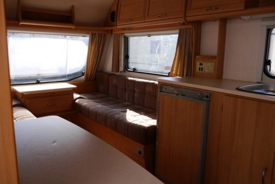                         Avondale Dart 2 3 osobowa Przepiękna! przedsionek/namiot Zarejestrowana - zdjęcie 9
                        