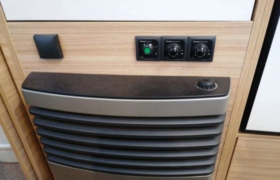                         Dethleffs FMK 650 - zdjęcie 16
                        