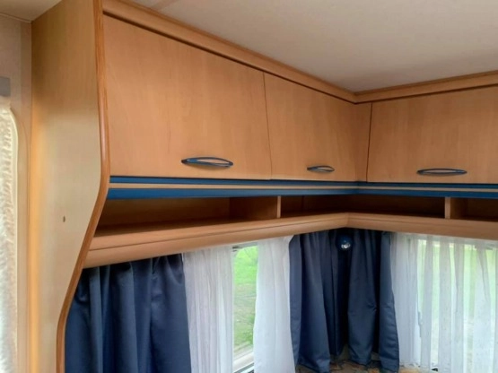                         Hobby 495 DE LUXE - zdjęcie 22
                        