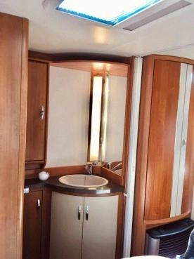                         Przyczepa Hobby 560 kmfe 560 La Vita 2009 r. - zdjęcie 12
                        