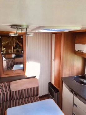                         Przyczepa Hobby 560 kmfe 560 La Vita 2009 r. - zdjęcie 26
                        