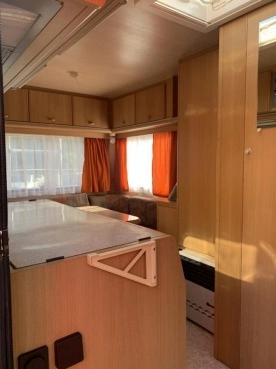                         Adria 470 zarejestrowana w PL DMC 1000 kg - zdjęcie 9
                        