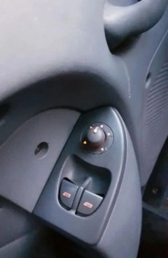                         Citroën Jumper 2004 r. - zdjęcie 15
                        