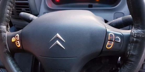                         Citroën Jumper 2004 r. - zdjęcie 18
                        