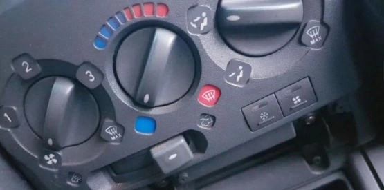                         Citroën Jumper 2004 r. - zdjęcie 19
                        