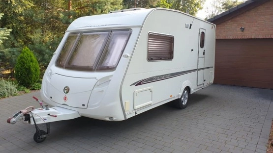                         Przyczepa Swift Challenger 480 2007 rok - zdjęcie 1
                        