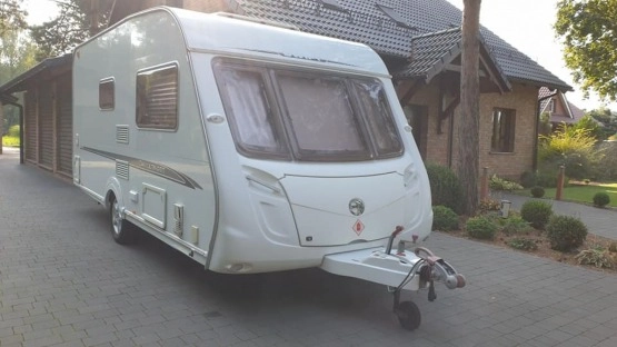                         Przyczepa Swift Challenger 480 2007 rok - zdjęcie 6
                        