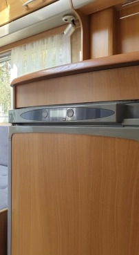                         Przyczepa Swift Challenger 480 2007 rok - zdjęcie 7
                        