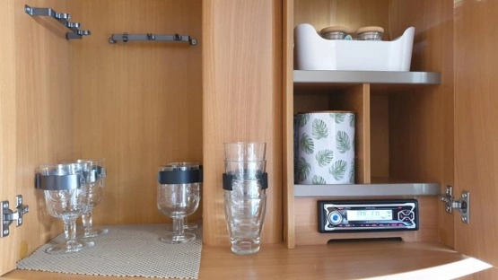                         Przyczepa Swift Challenger 480 2007 rok - zdjęcie 8
                        