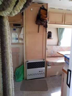                         Przyczepa kempingowa Home-Car Rally 382 - zdjęcie 2
                        