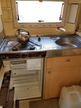                         Przyczepa kempingowa Home-Car Rally 382 - zdjęcie 8
                        