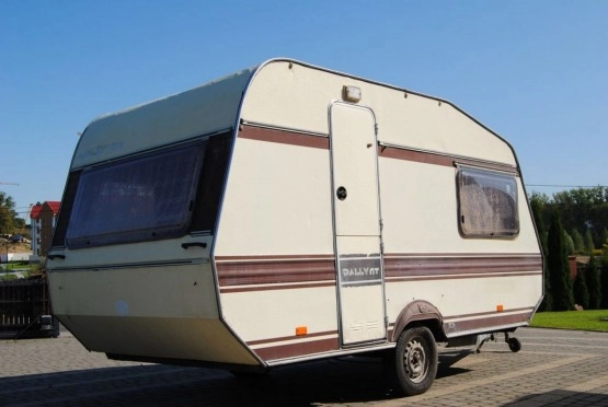                         HOME CAR Stacjonarna! Idealna na działkę! Budowę! Camping! TRANSPORT!! - zdjęcie 2
                        