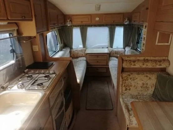                         Fleetwood Garland 165-5 Luxe 4/5 osobowa - zdjęcie 7
                        