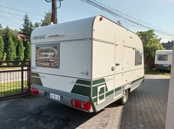                         Chateau Calista 390, rok 2000 - zdjęcie 13
                        