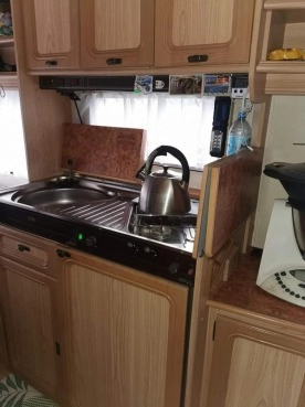                         Przyczepa Kempingowa LMC - zdjęcie 13
                        