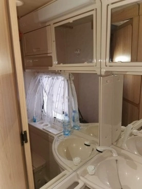                         Przyczepa Kempingowa LMC - zdjęcie 5
                        