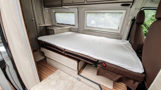                         Peugeot Boxer Kamper EBACAMP - zdjęcie 15
                        