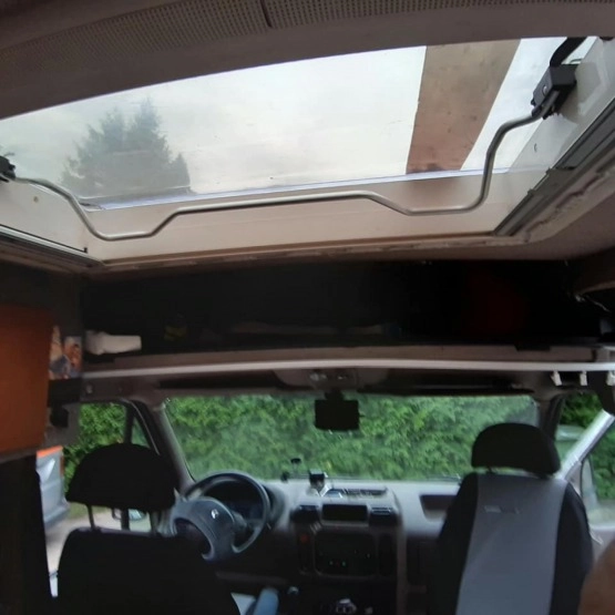                         KamperVan Renault Master - zdjęcie 5
                        