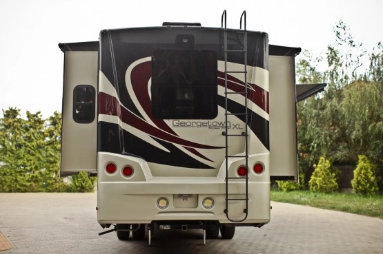                         F53 FOREST RIVER GORGETOWN XL - zdjęcie 2
                        