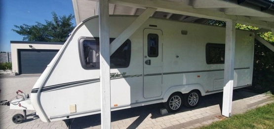                         Czysta i pachnąca przyczepa Abbey Vogue 2 620 - zdjęcie 1
                        