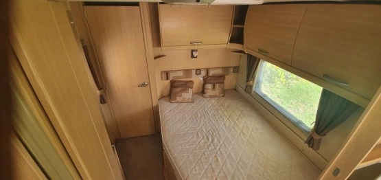                         Czysta i pachnąca przyczepa Abbey Vogue 2 620 - zdjęcie 6
                        