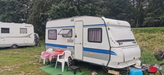                         HOBBY 500 rok 1994, dmc 1200 kg - zdjęcie 1
                        