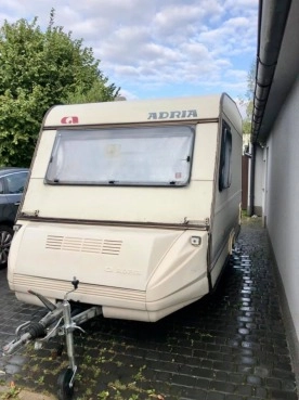                         Przyczepa Adria 410, łazienka, przedsionek, dmc 1000 kg - zdjęcie 3
                        