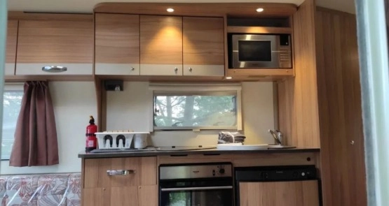                         Przyczepa Bailey Pursuit z 2015 r. - zdjęcie 4
                        