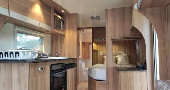                         Przyczepa Bailey Pursuit z 2015 r. - zdjęcie 9
                        