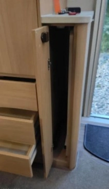                         Przyczepa Compass Corona 580 z 2014 r. - zdjęcie 21
                        