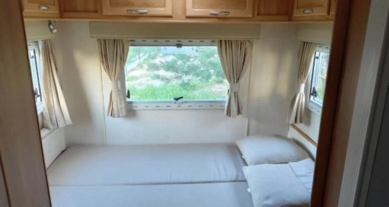                         Przyczepa Fleetwood Heritage 640 z 2005 r. - zdjęcie 14
                        