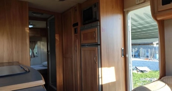                         Przyczepa Fleetwood Heritage 640 z 2005 r. - zdjęcie 7
                        