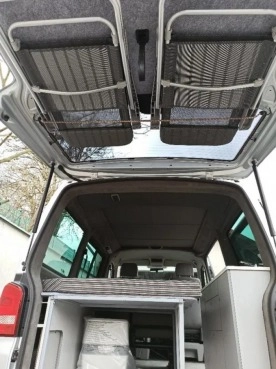                         Volkswagen T5 Lift California typ kamper 4 os. - zdjęcie 3
                        