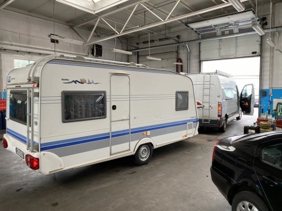                         Hobby DE LUXE EASY 460 UFE - zdjęcie 11
                        