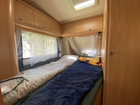                         Hobby DE LUXE EASY 460 UFE - zdjęcie 2
                        