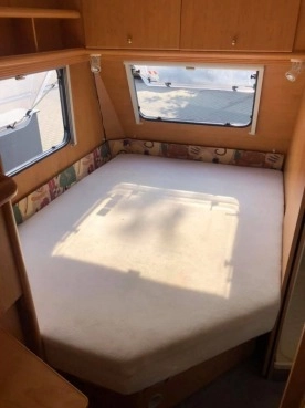                         Przyczepa Dethleffs 6 osób, DMC 1500 kg, rok 1998, przedsionek, Leszno - zdjęcie 11
                        